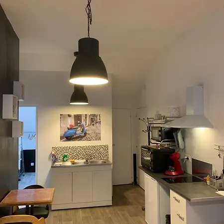 Studio Du Grillardin- Place Ducale Διαμέρισμα Charleville-Mézières